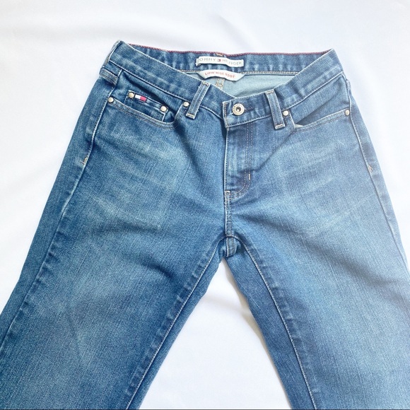 Tommy Hilfiger Low Rise Boot Jeans size 2 - Picture 2 of 7